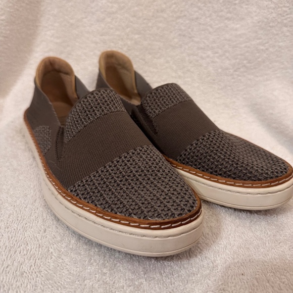 UGG Shoes - UGG Sammy Slip On Hyper Weave Casual Sneakers